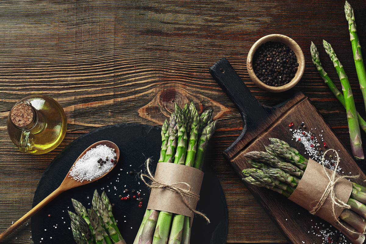 Asparagus and black pepper