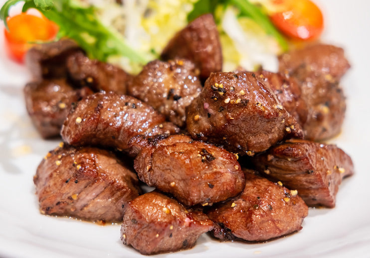 Beef Tenderloin Tips in Garlic Sauce