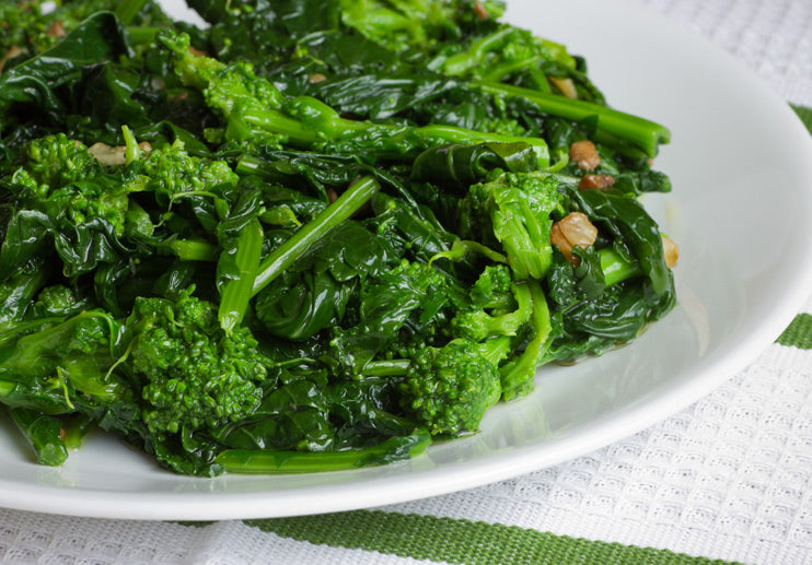 Broccoli Rabe with Pine Nuts and Raisins