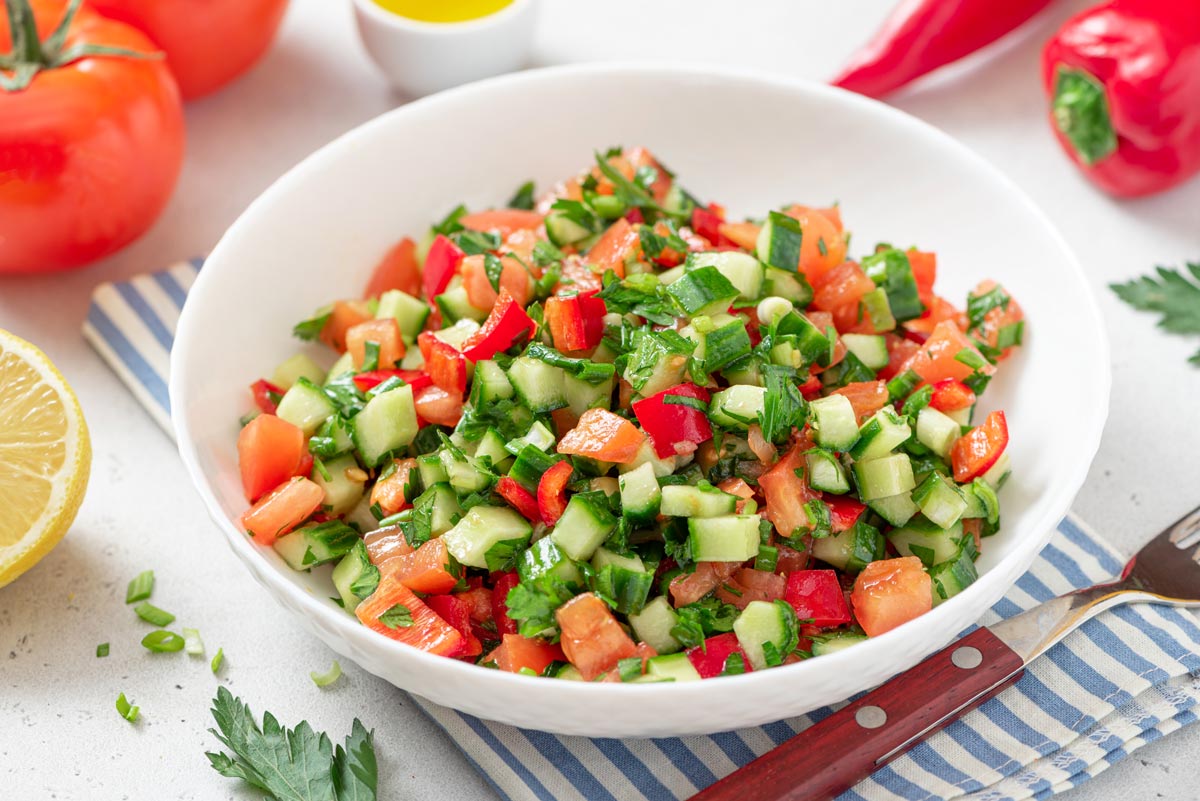 Traditional Greek Salad (Horiatiki)