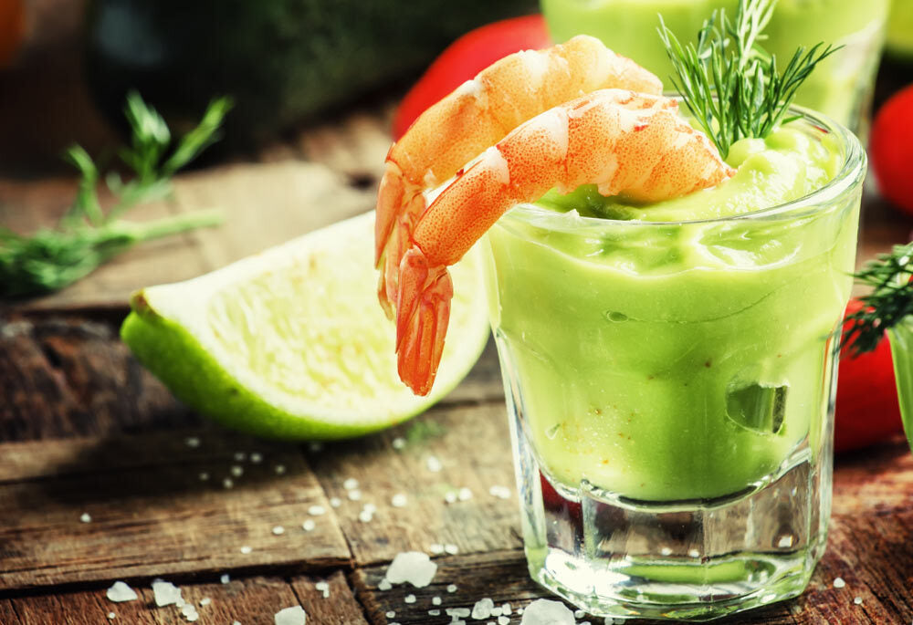 Prawns with Zingy Avocado Dip